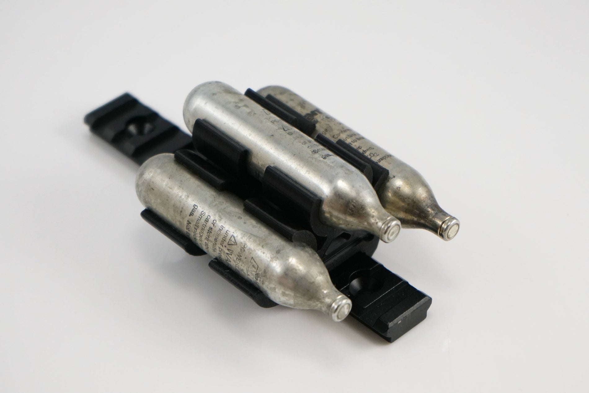 How to Install and Use a CO2 Cartridge Holder (Step-by-Step Guide)