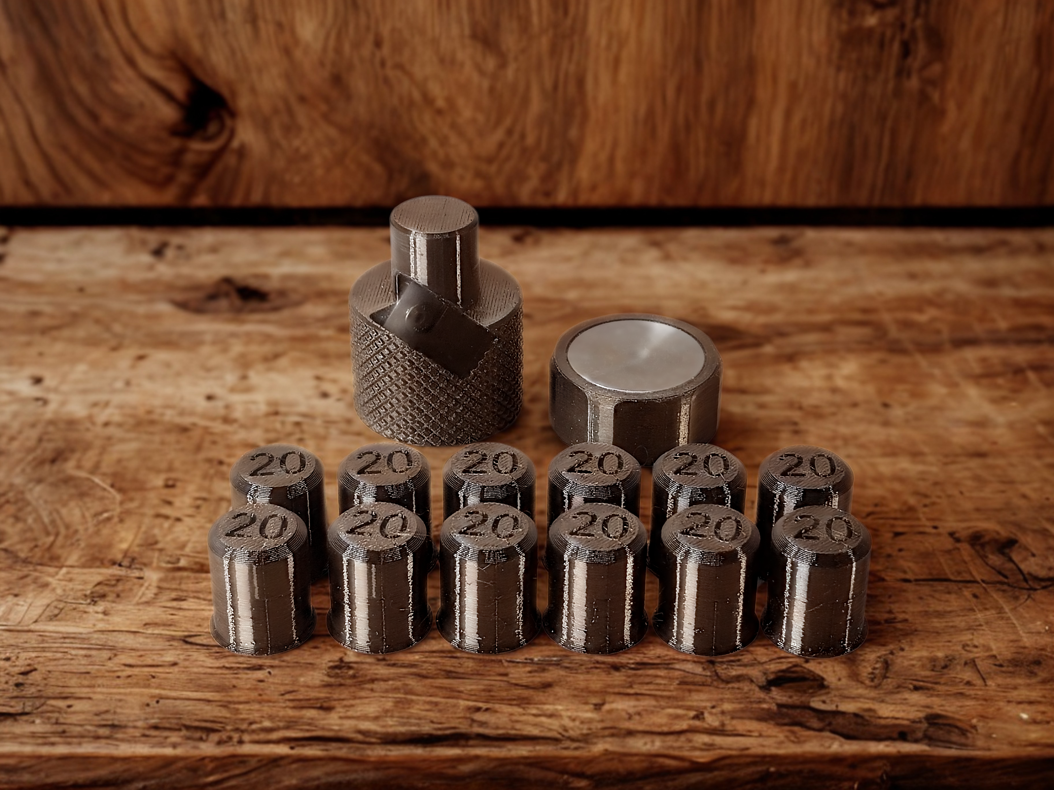 MFT Bench Dog Hole Plug Covers Magnetic 20mm or ¾.